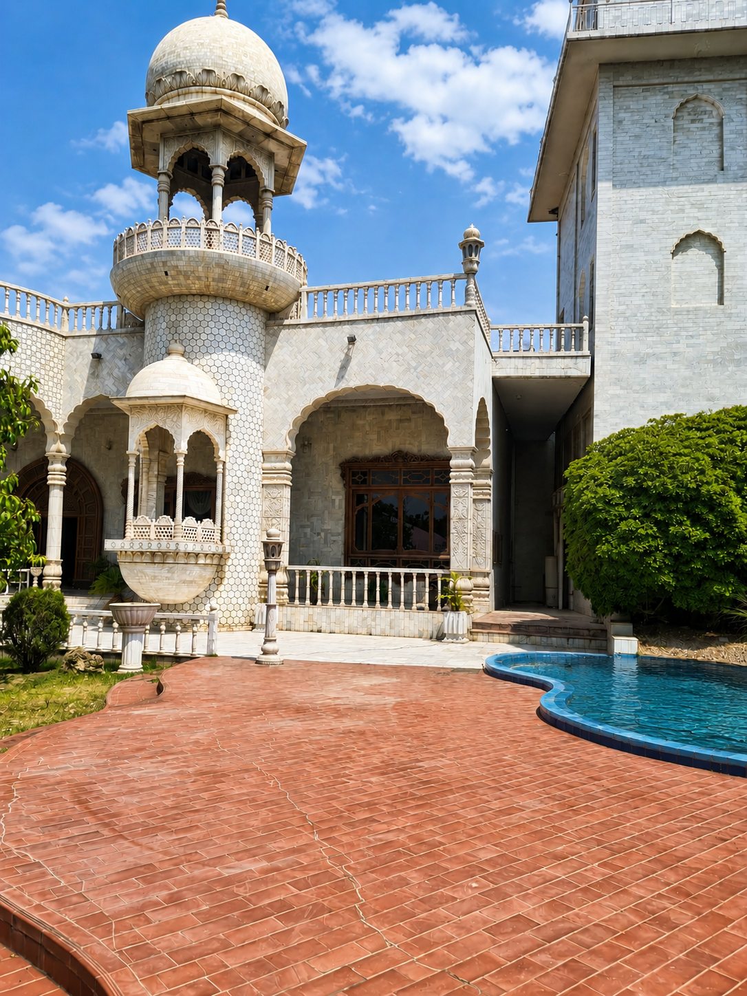 Marble House — image 1